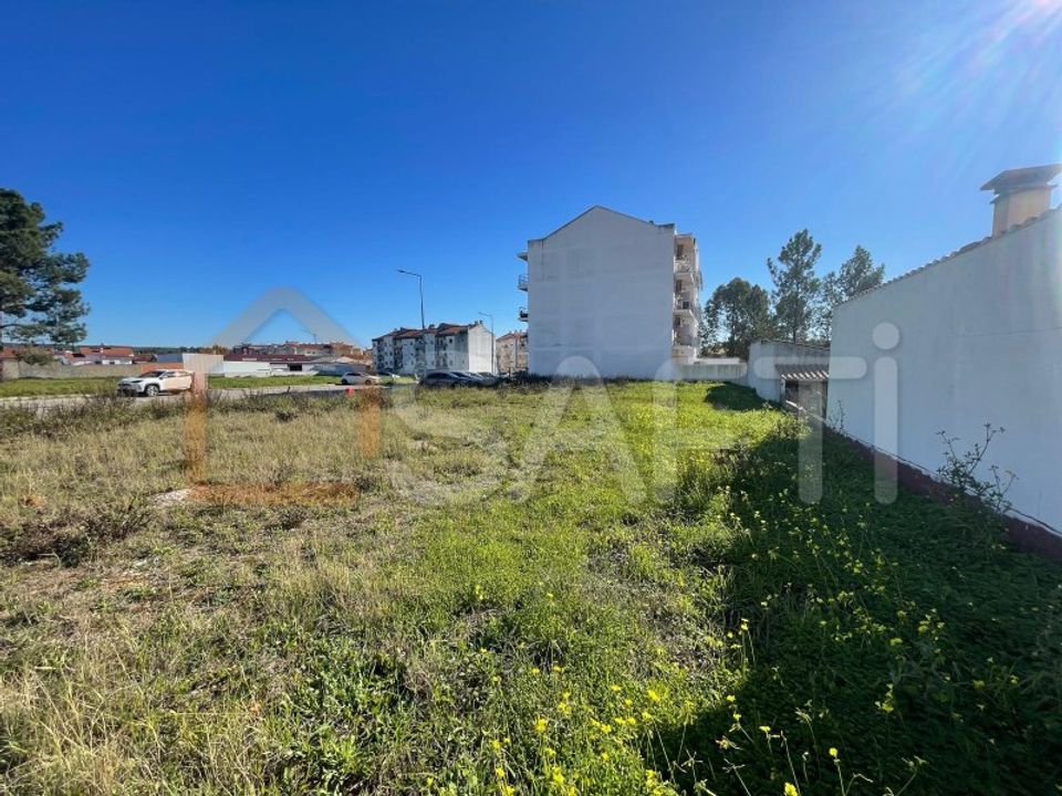 Helårsgrund i Entroncamento, Santarem - foto 2