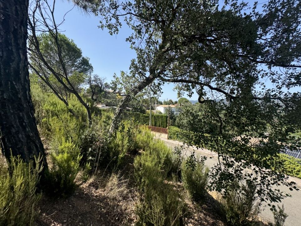 Helårsgrund i Bufaganyes, Gerona - foto 4