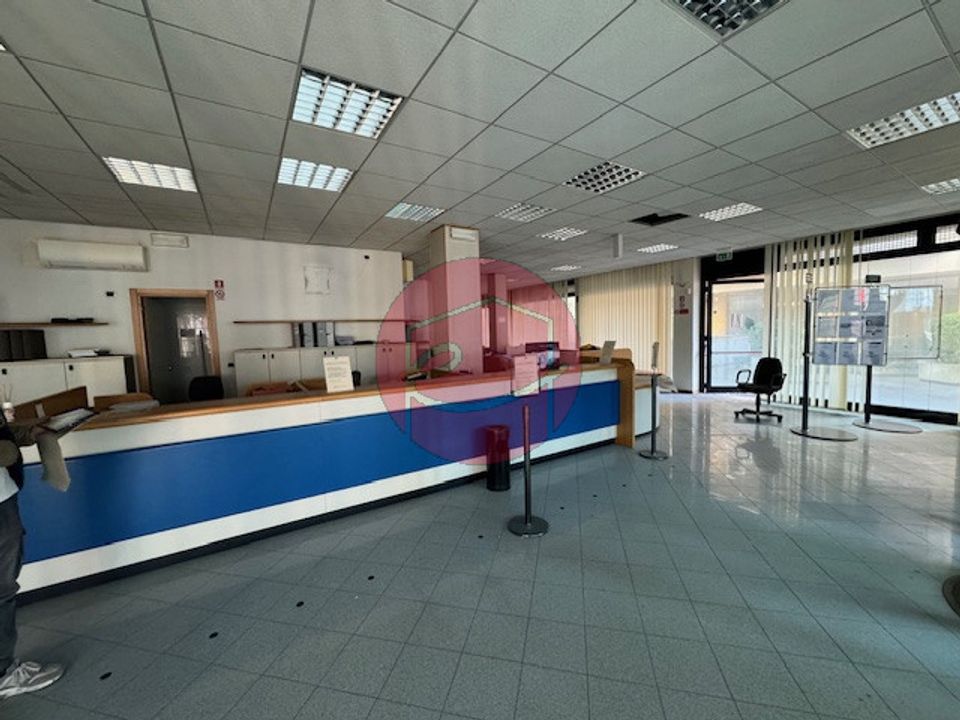 Erhvervsejendom i Bellaria-Igea Marina, Rimini - foto 1