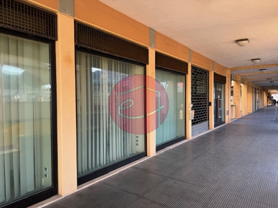 Erhvervsejendom i Bellaria-Igea Marina, Rimini - foto 3