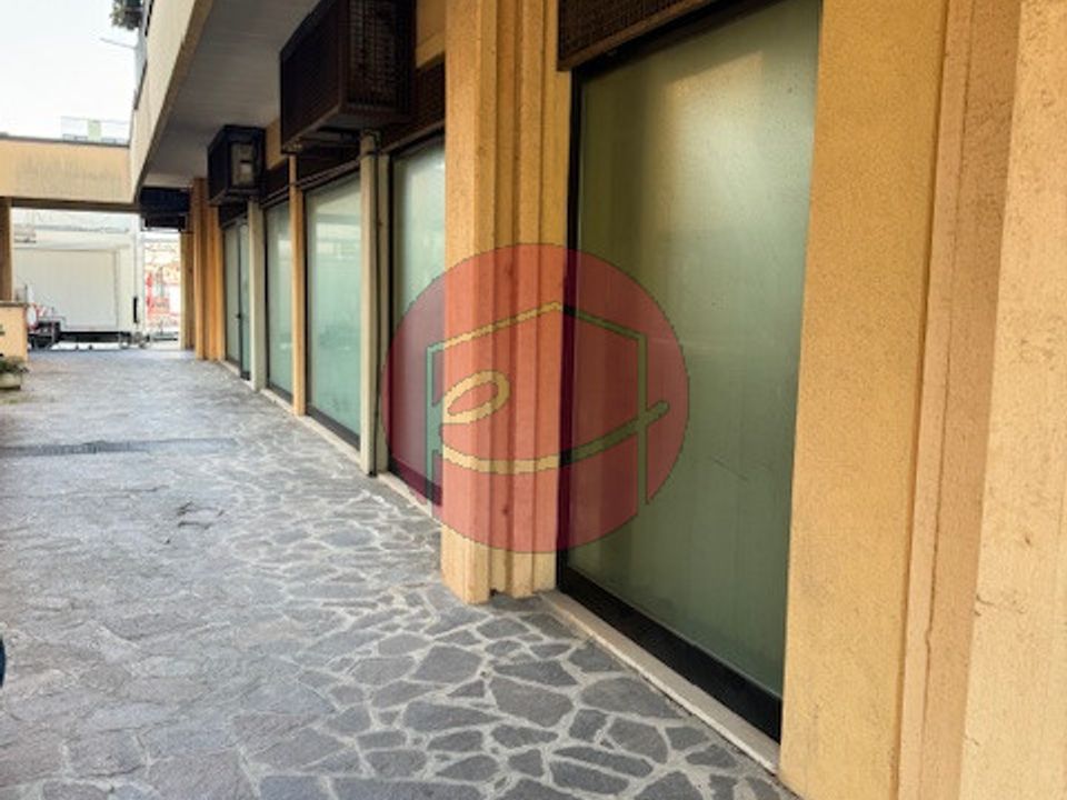 Erhvervsejendom i Bellaria-Igea Marina, Rimini - foto 4