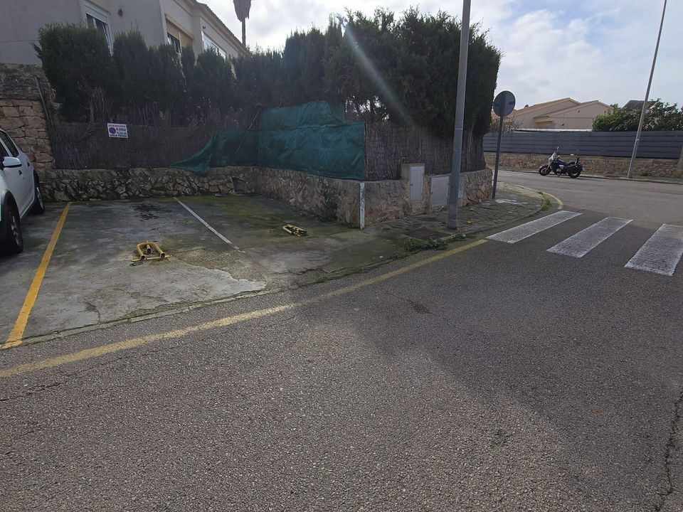 Parkeringsplads i Llucmajor, Mallorca - foto 4