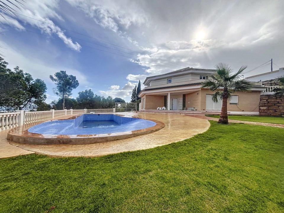 Villa i La Nucia, Alicante - foto 1