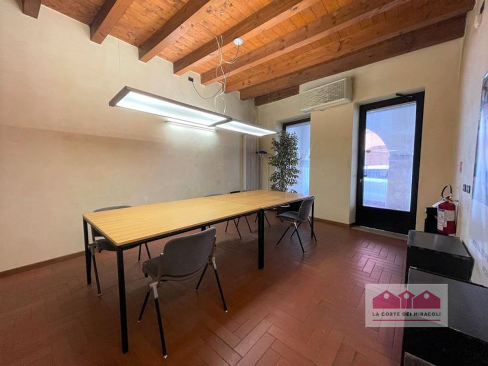 Erhvervsejendom i Vicenza, Vicenza - foto 4