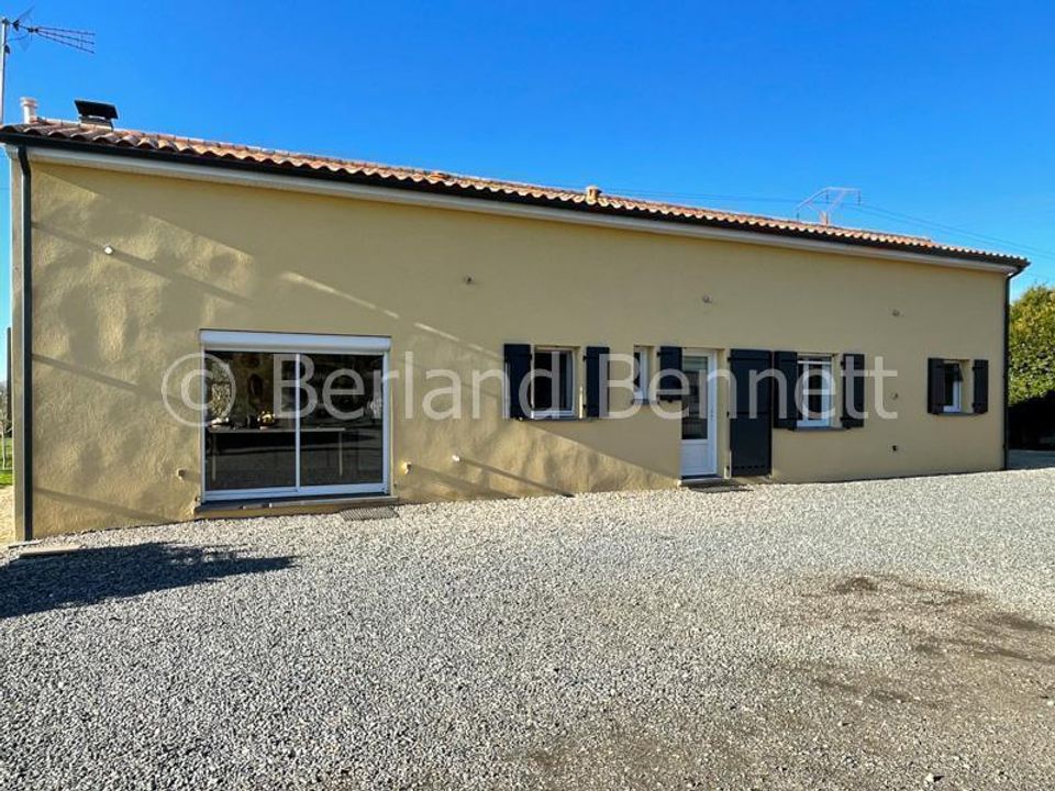 Bungalow i Ruffec, Charente - foto 1