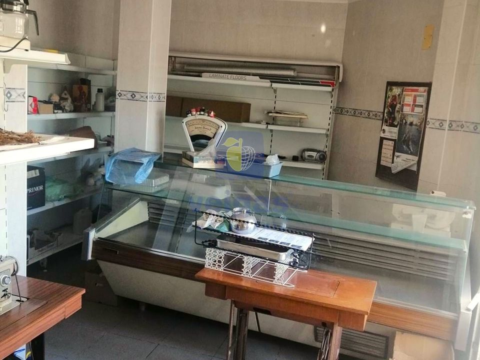 Erhvervsejendom i Alverca do Ribatejo, Lisbon - foto 1