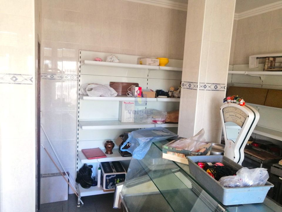 Erhvervsejendom i Alverca do Ribatejo, Lisbon - foto 2