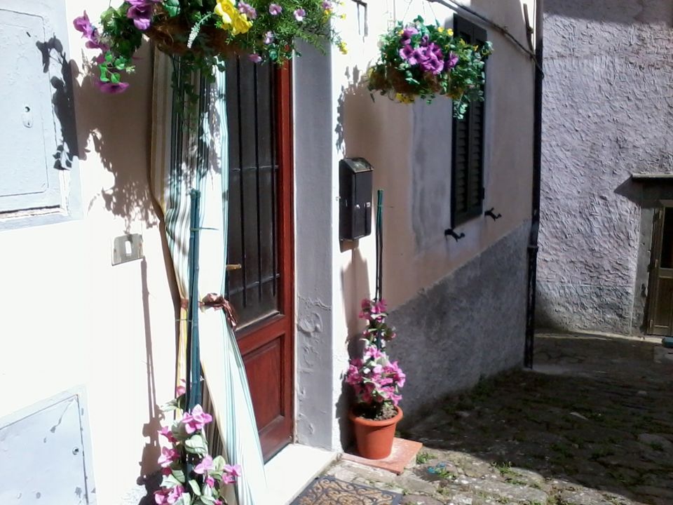 Byhus i Barga, Lucca - foto 1