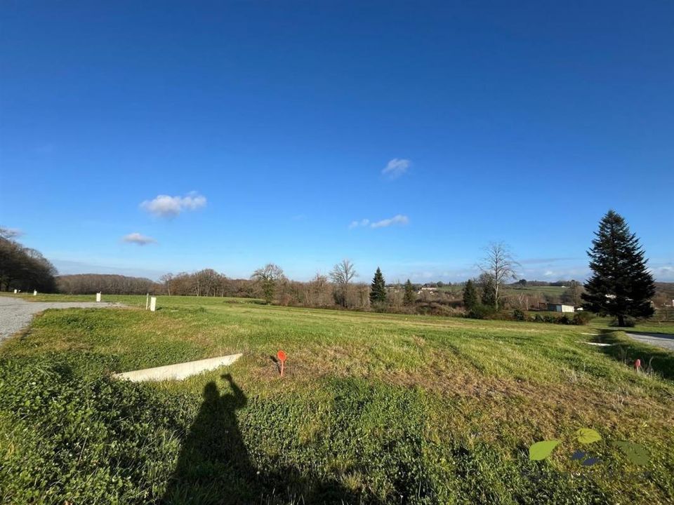 Helårsgrund i La Geneytouse, Haute-Vienne - foto 2
