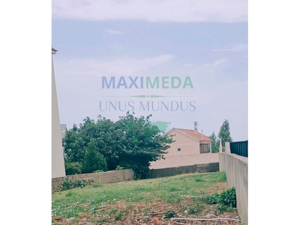 Helårsgrund i Amadora, Lisbon - foto 1
