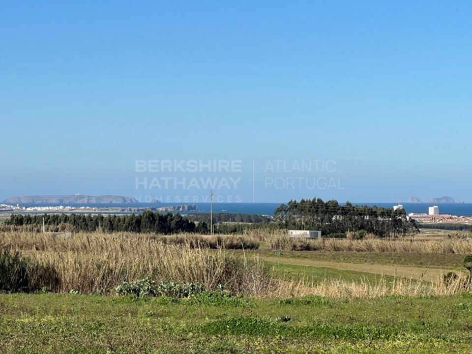 Helårsgrund i Atouguia da Baleia, Leiria - foto 1