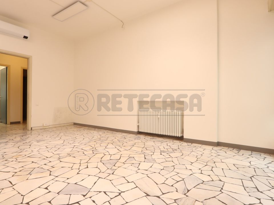 Erhvervsejendom i Vicenza, Vicenza - foto 4
