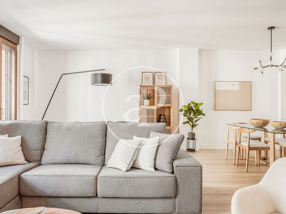Apartment in Madrid, Madrid - photo 2