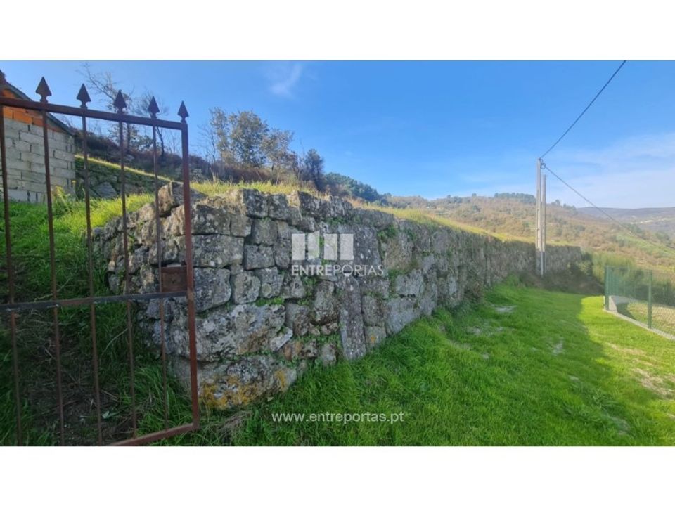 Helårsgrund i Ancede e Ribadouro, Porto - foto 5