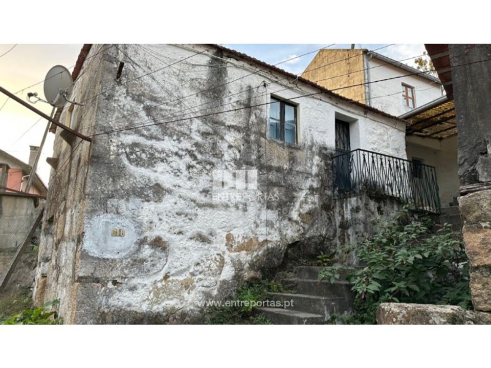 Landejendom i Penhalonga e Pacos de Gaiolo, Porto - foto 1