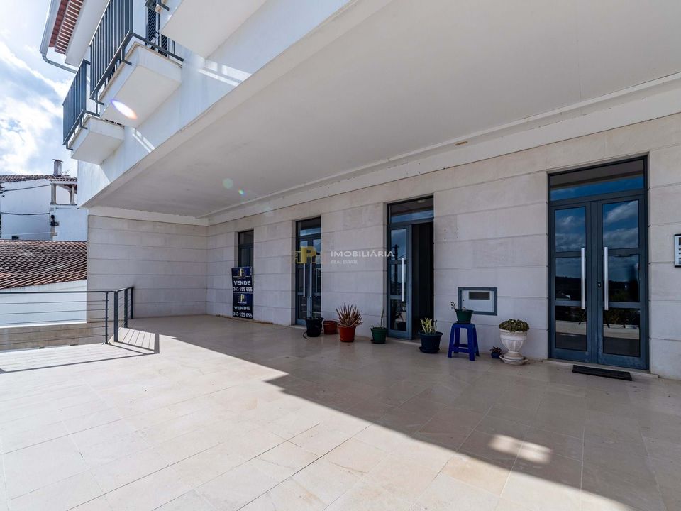 L'establiment comercial a Pernes, Santarem - foto 3