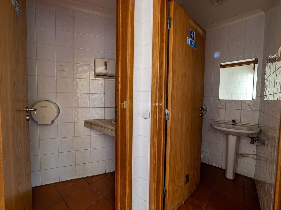 L'establiment comercial a Pernes, Santarem - foto 5