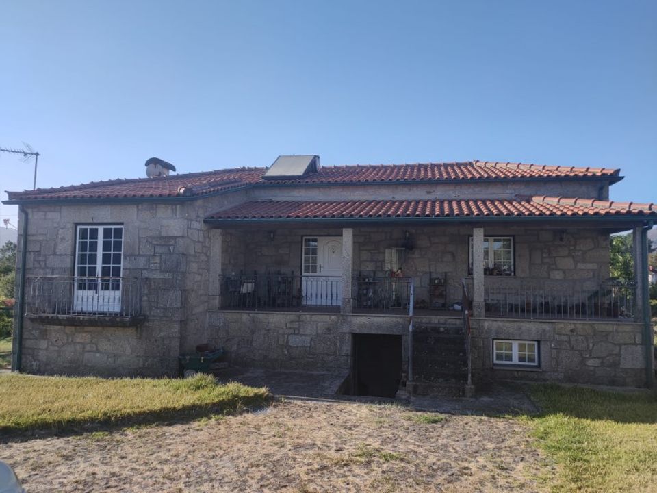 Villa i Arcos de Valdevez, Viana do Castelo - foto 1