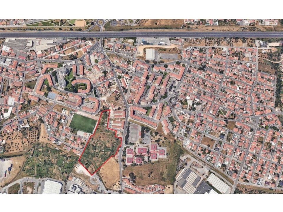 Helårsgrund i Santa Iria de Azoia, Lisbon - foto 3