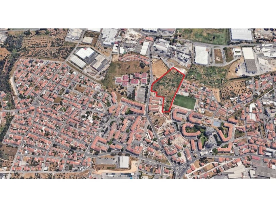 Helårsgrund i Santa Iria de Azoia, Lisbon - foto 4