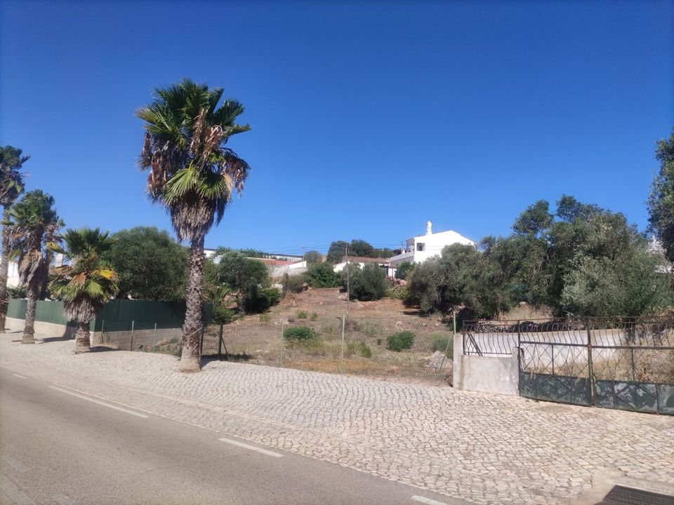 Helårsgrund i Benafim, Faro - foto 1