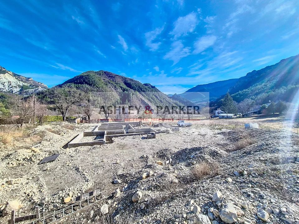 Terreno en Entrevaux, Alpes-de-Haute-Provence - foto 4