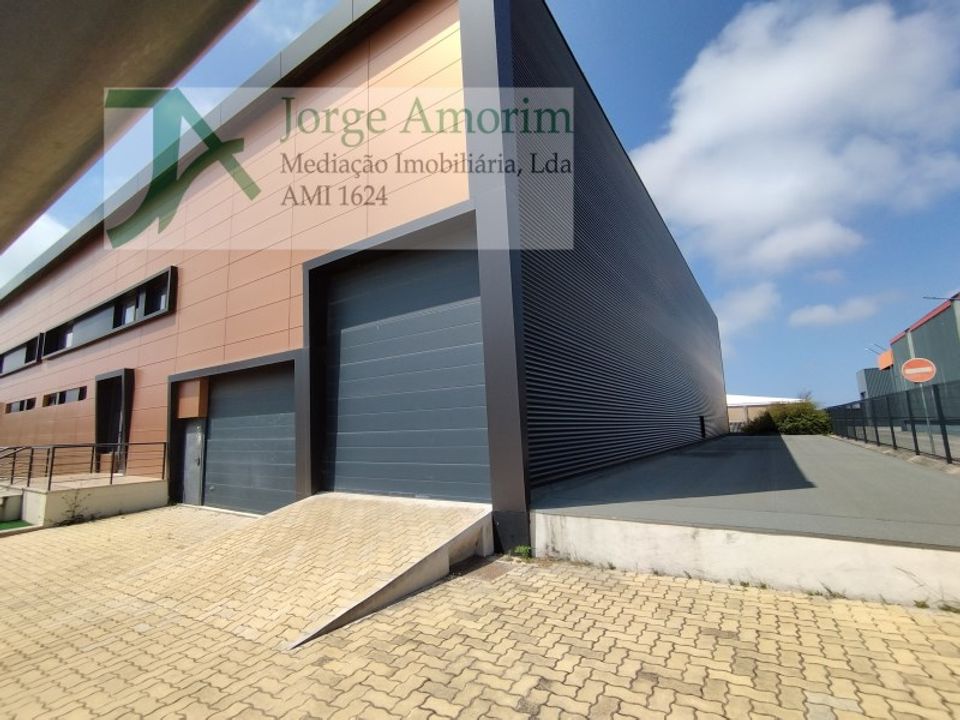 L'establiment comercial a Grijo, Porto - foto 1