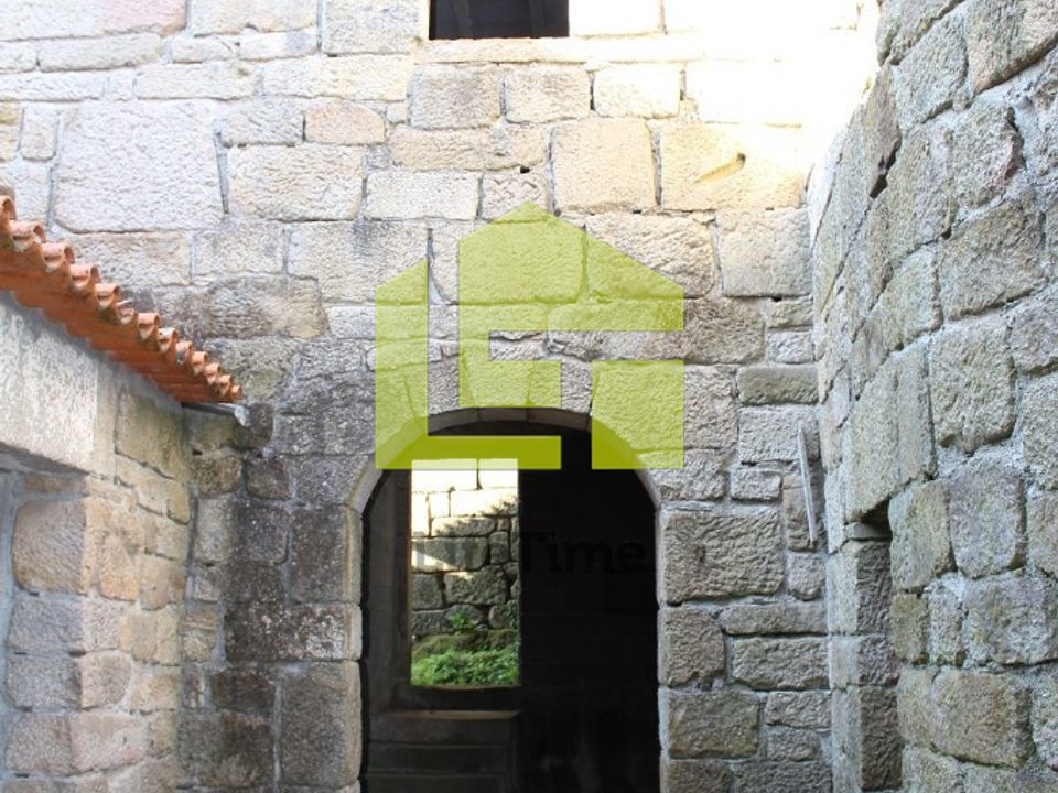 Erhvervsejendom i Viseu, Viseu - foto 1