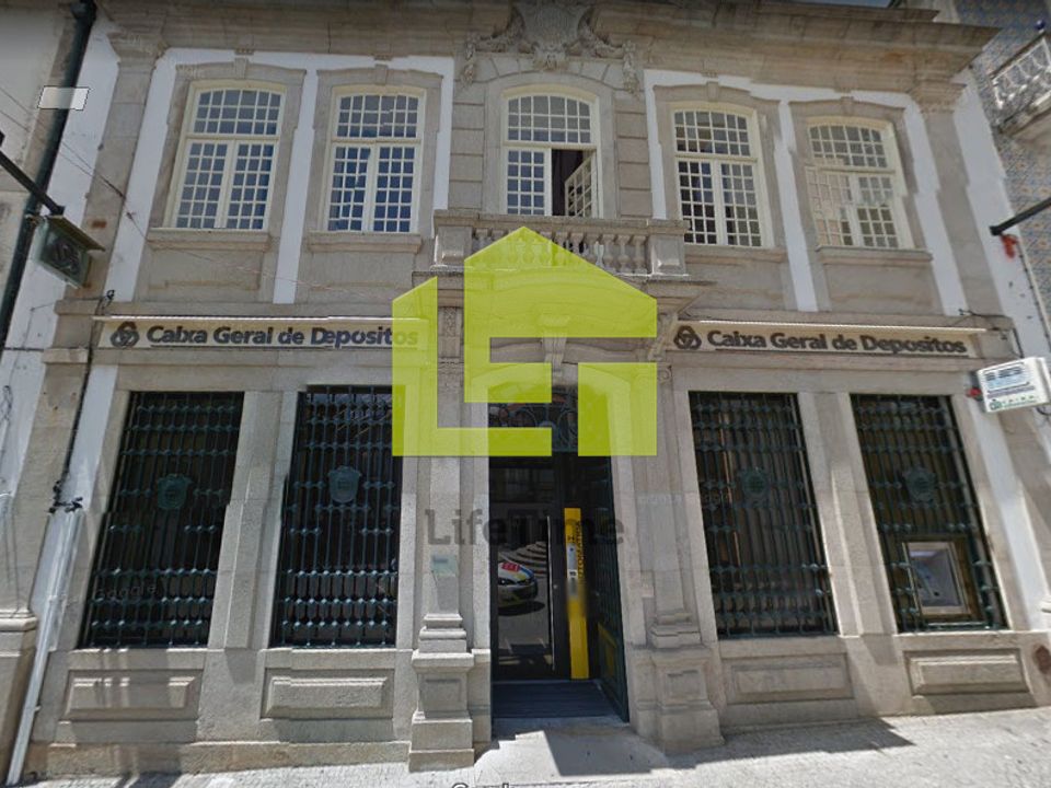 Erhvervsejendom i Vila Real, Vila Real - foto 3