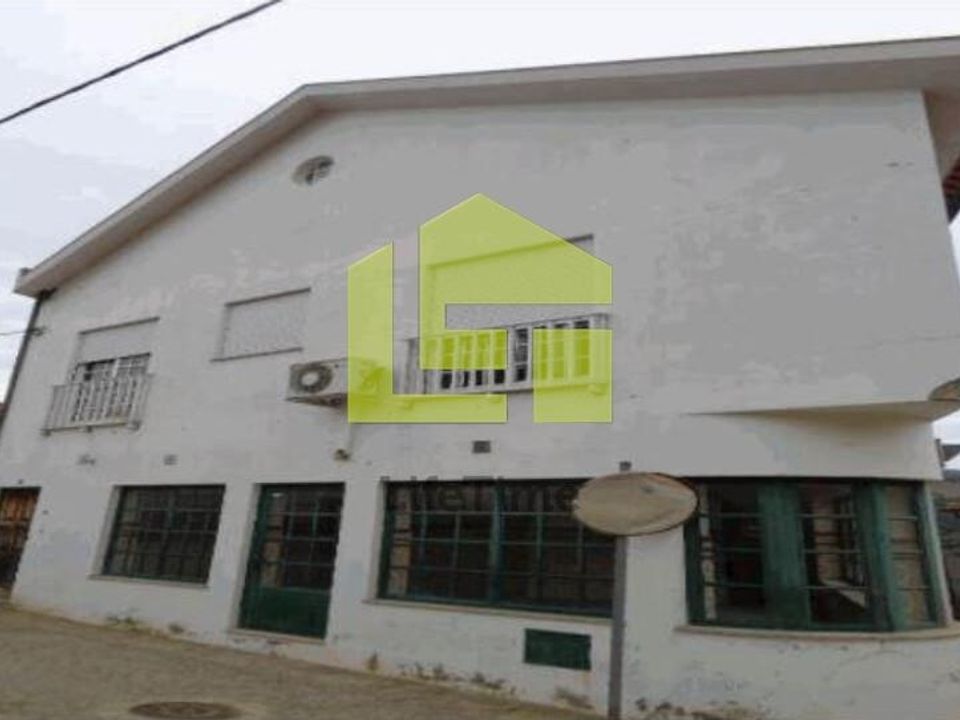 Byhus i Sao Joao da Pesqueira, Viseu - foto 1