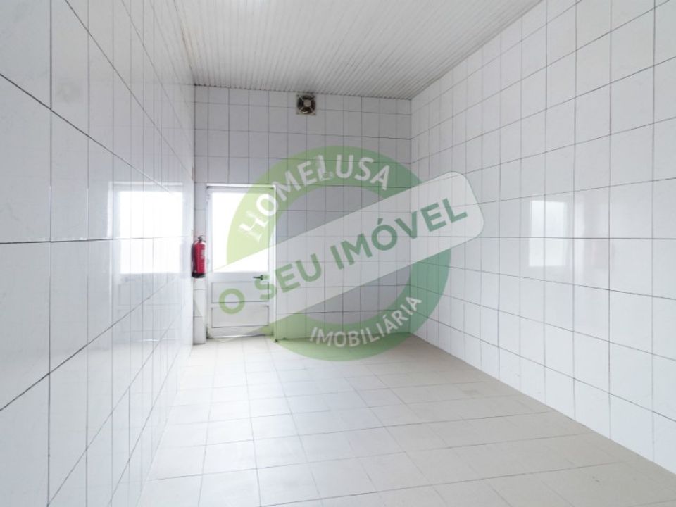 Erhvervsejendom i Santo Andre, Setubal - foto 2