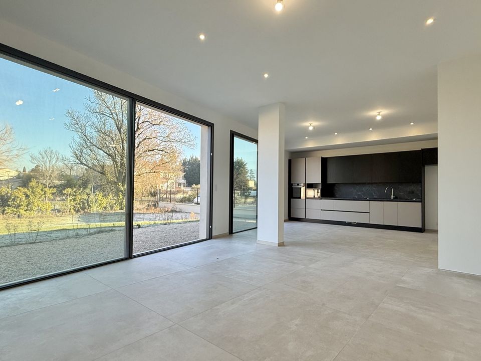 Villa i L'Isle-sur-la-Sorgue, Vaucluse - foto 4