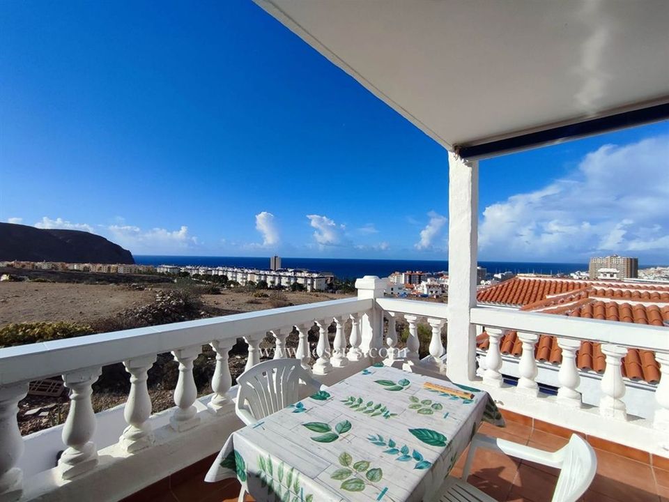 Lejlighed i Playa De Los Cristianos, Tenerife - foto 1
