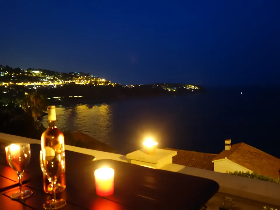 Lejlighed i Roquebrune-Cap-Martin, Alpes-Maritimes - foto 1