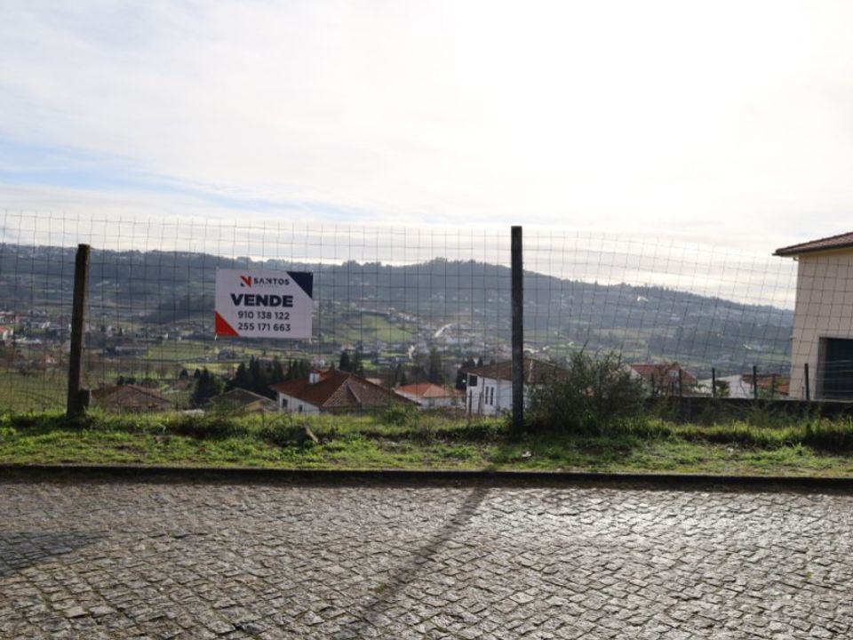 Helårsgrund i Airaes, Porto - foto 2