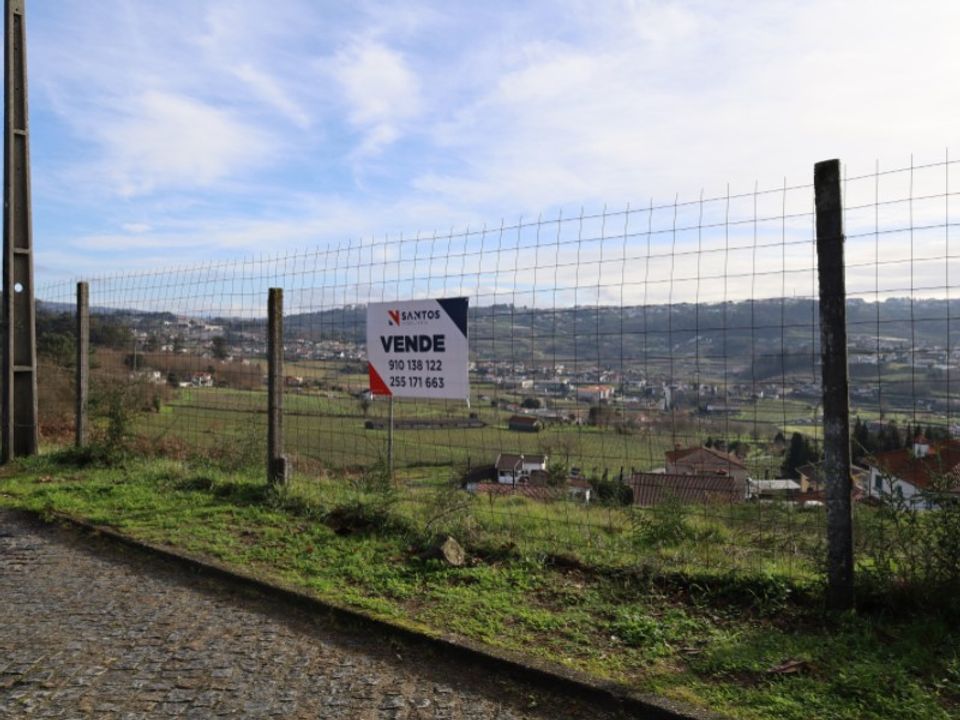 Helårsgrund i Airaes, Porto - foto 4