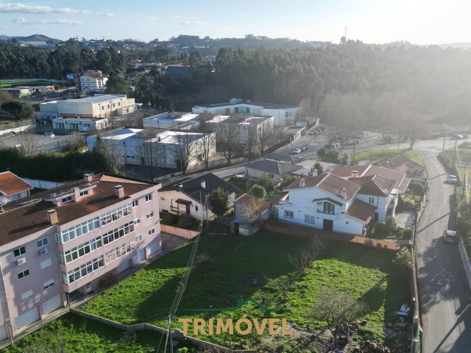 Helårsgrund i Oliveira de Azemeis, Aveiro - foto 1