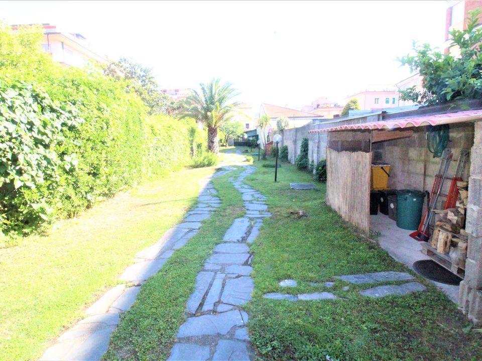 Villa a Carrara, Massa and Carrara - foto 3