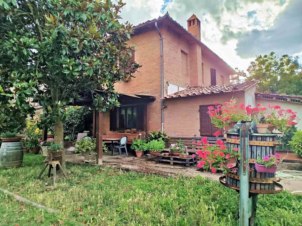 Farm hus i Siena, Siena - foto 1