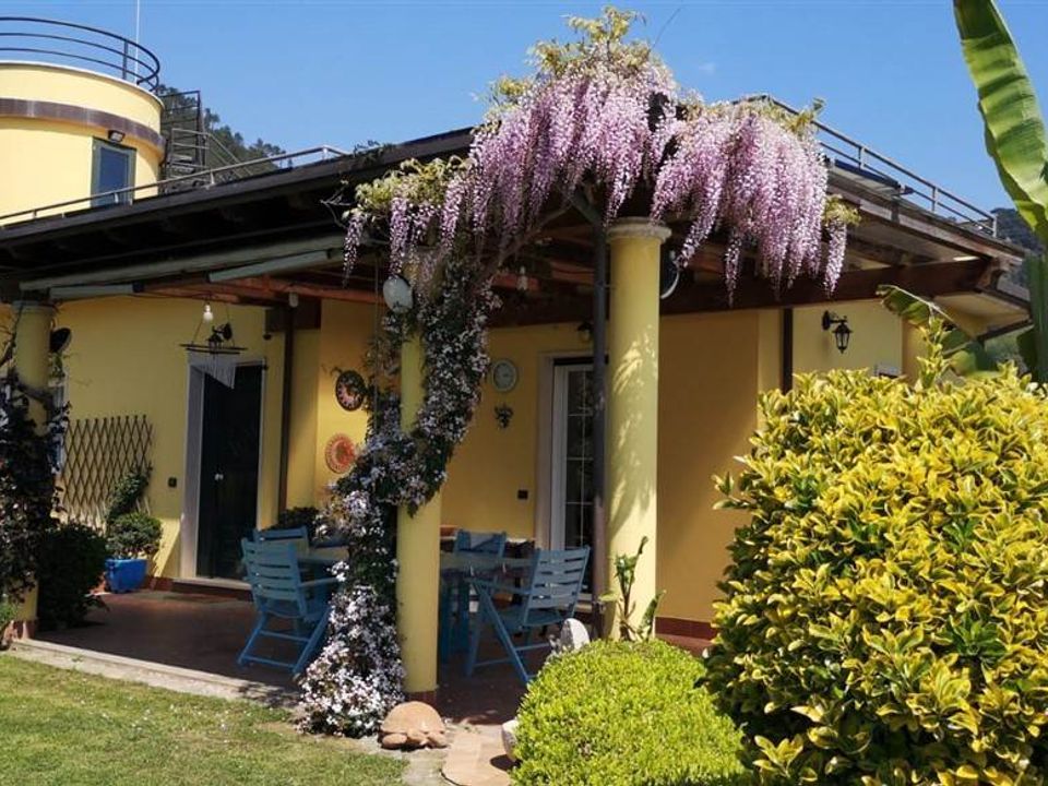Villa i Montignoso, Massa and Carrara - foto 2