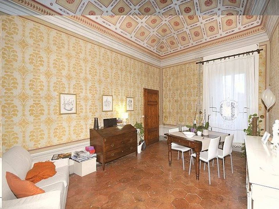 Erhvervsejendom i Volterra, Pisa - foto 1