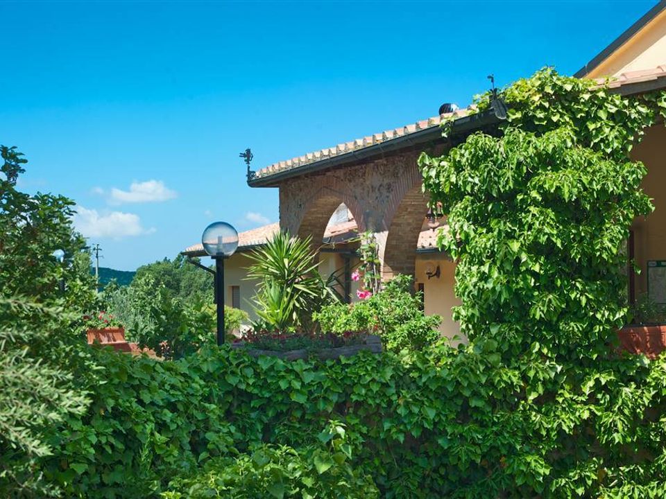 Erhvervsejendom i Follonica, Grosseto - foto 2