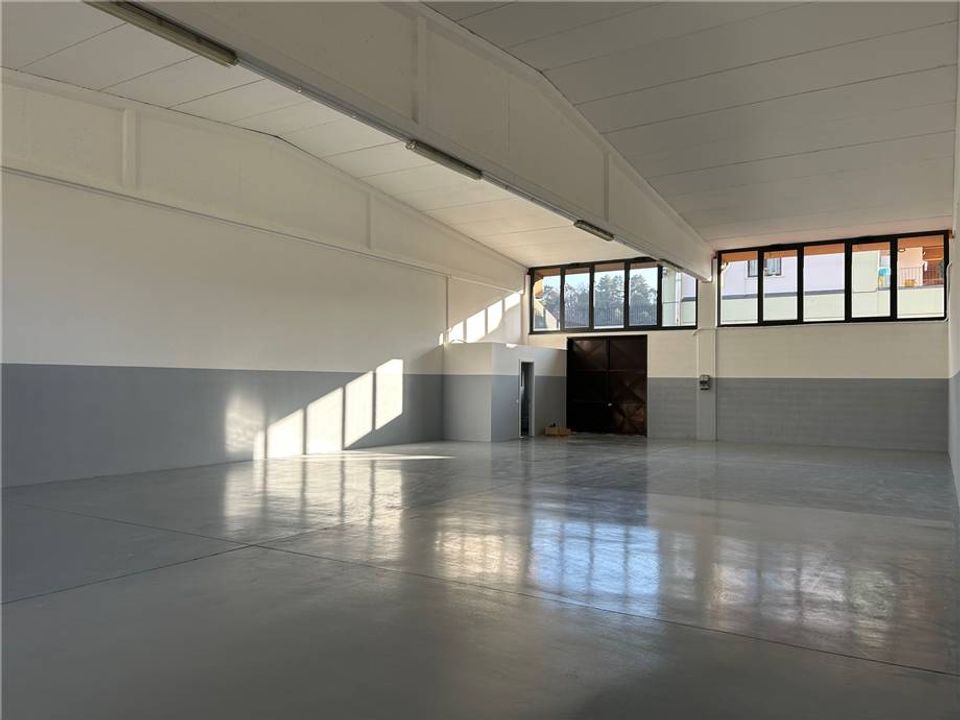Erhvervsejendom i Villongo, Bergamo - foto 4