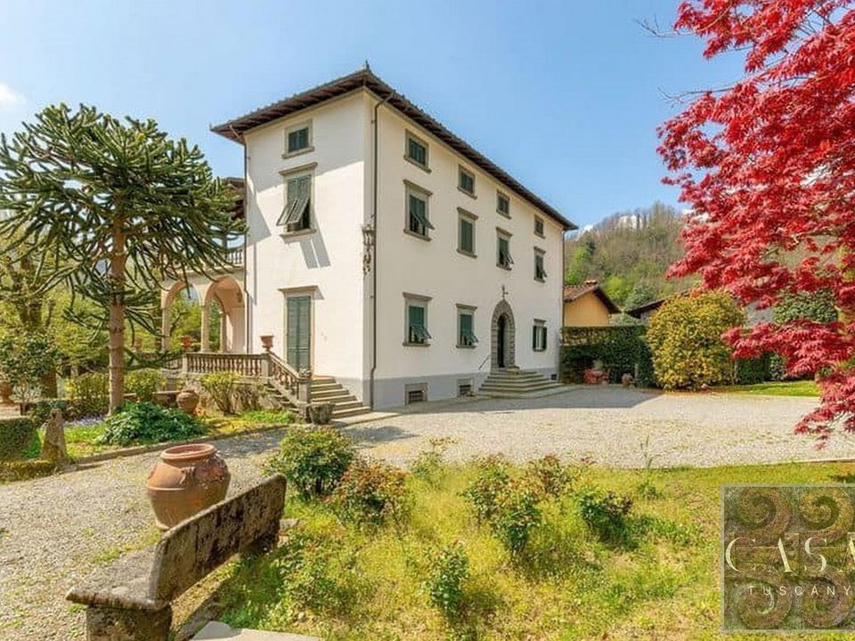 Villa i Bagni di Lucca, Lucca - bilde 1