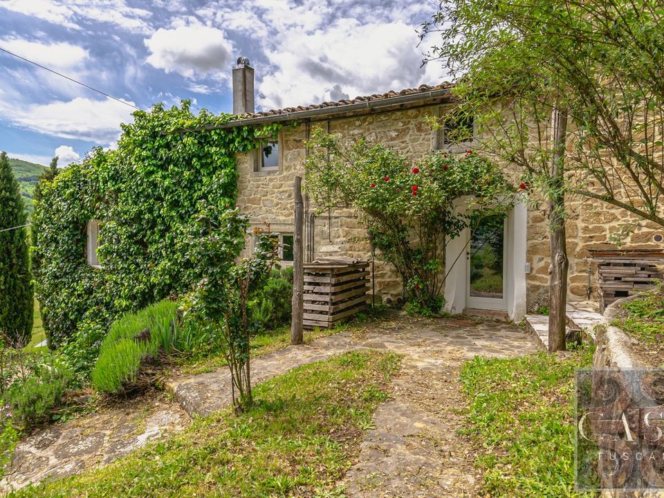 Landejendom i Poppi, Arezzo - foto 1