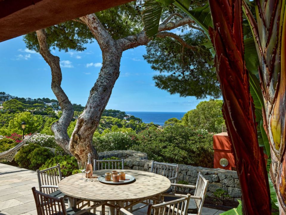 Villa i Cala Tarida, Ibiza - foto 1