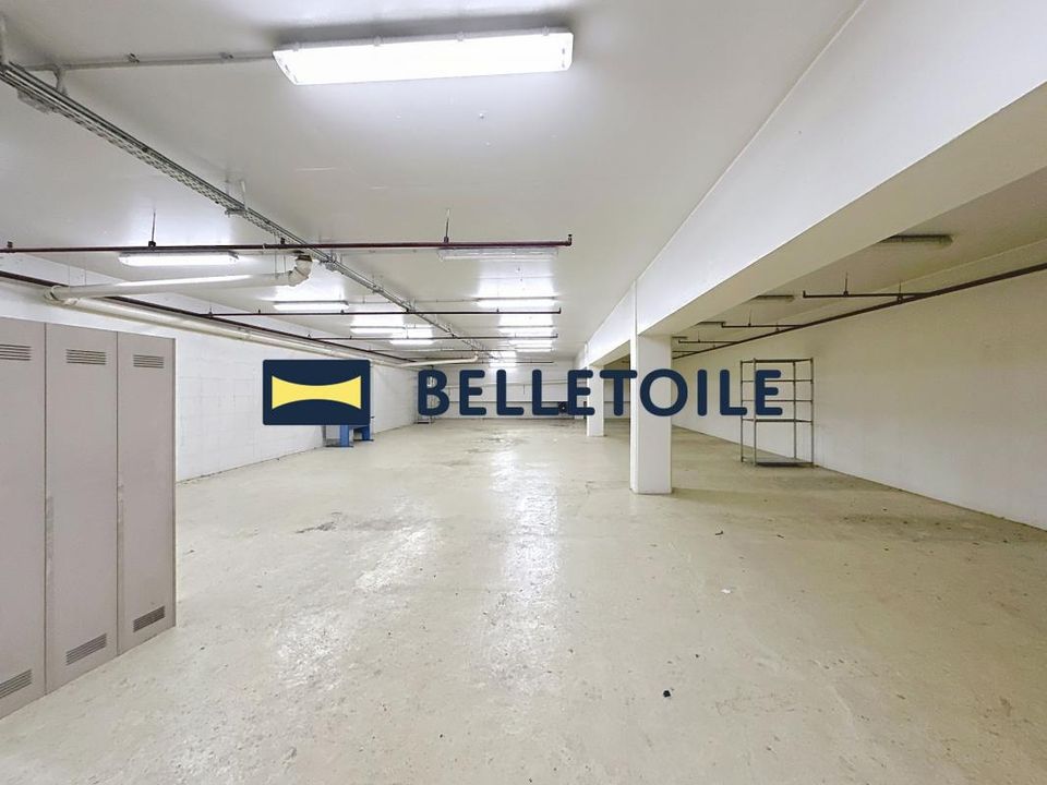 Erhvervsejendom i Créteil, Val-de-Marne - foto 1