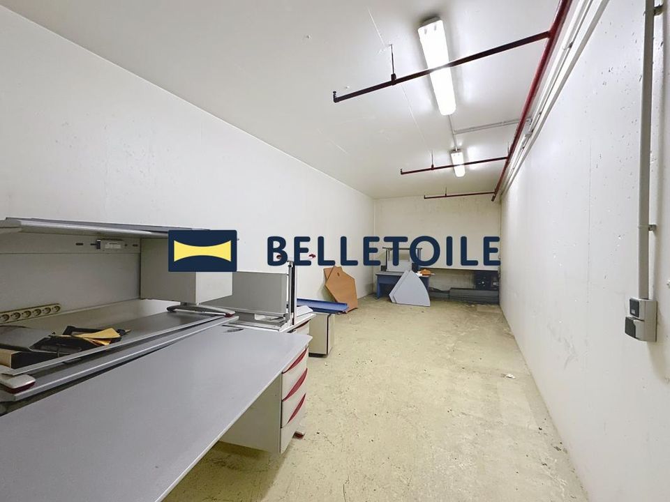 Erhvervsejendom i Créteil, Val-de-Marne - foto 4
