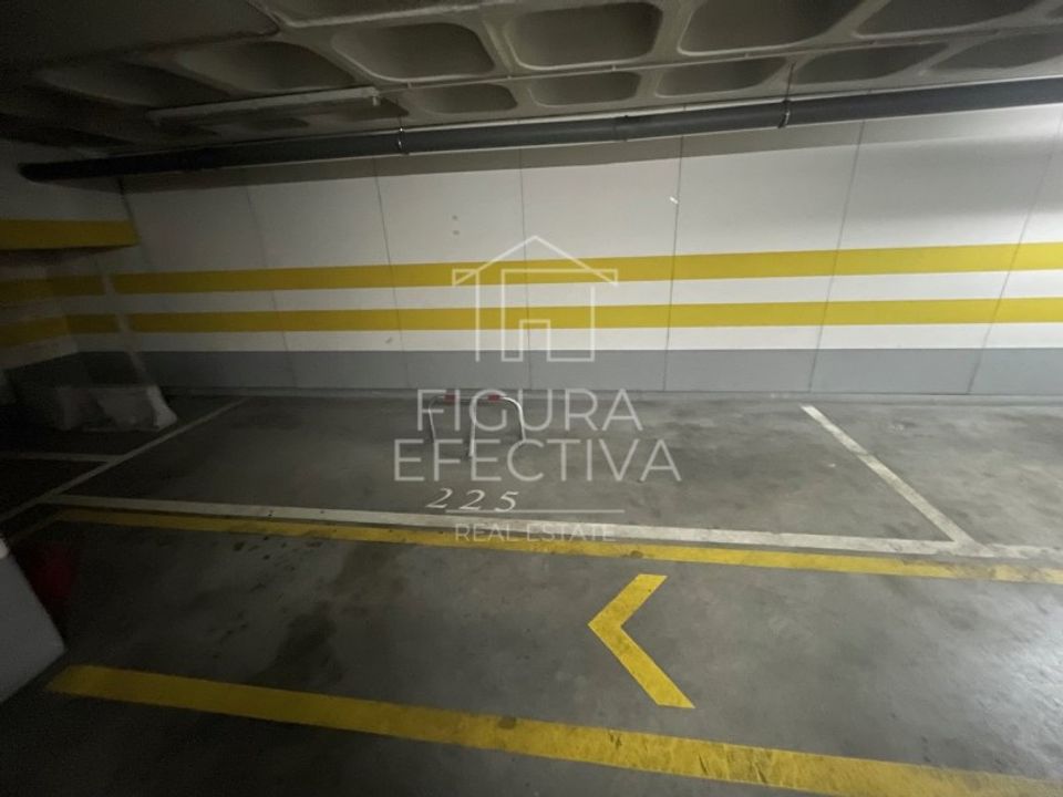 Parkeringsplads i Loures, Lisbon - foto 3