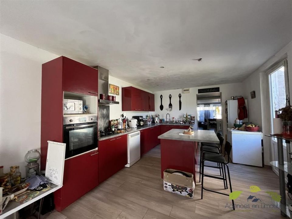 Villa i La Jonchere-Saint-Maurice, Haute-Vienne - foto 3